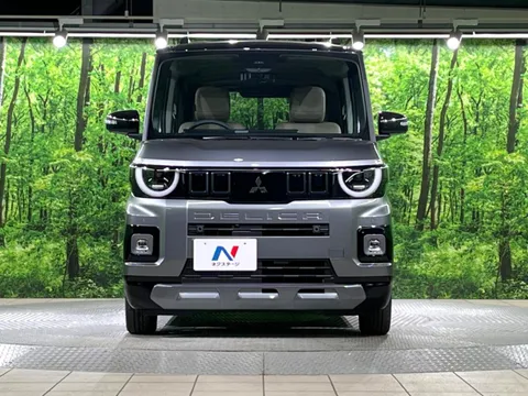 Mitsubishi Delica Mini