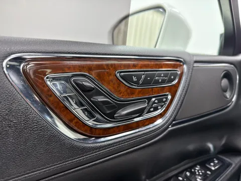 Lincoln Continental
