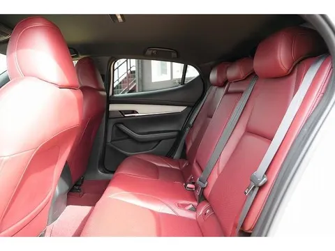 Mazda MAZDA3 Fastback