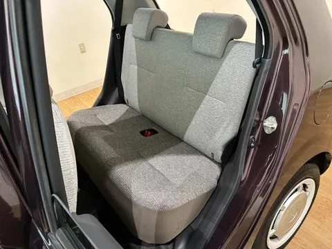 Daihatsu Mira Tocot