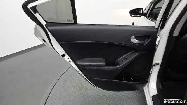 Kia Cerato (K3)