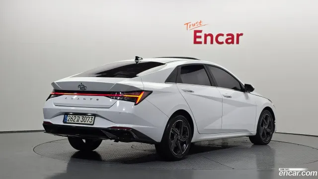 Hyundai Elantra (Avante)