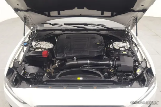 Jaguar XEL