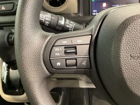 Honda N-BOX Joy