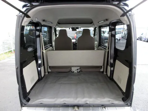 Nissan Clipper