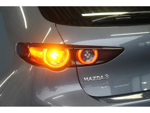 Mazda MAZDA3 Fastback