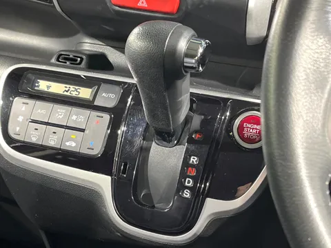 Honda N-BOX+ Custom