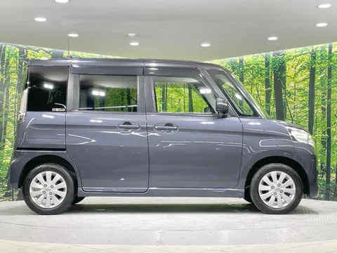 Suzuki Spacia Custom