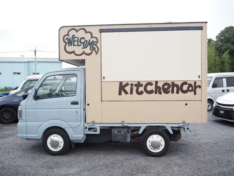 Nissan Clipper Truck