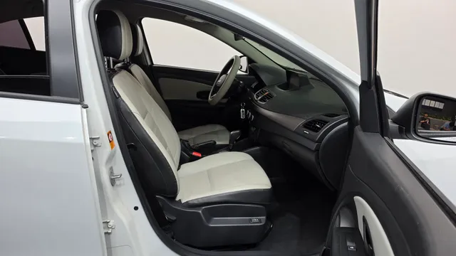 Renault SM3