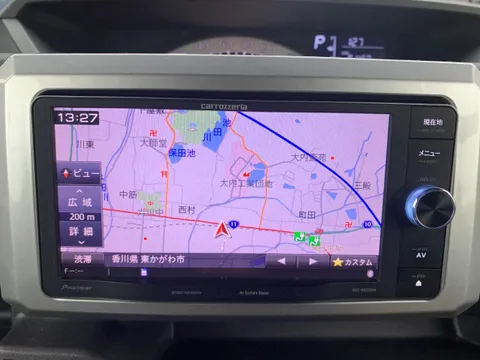 Toyota Pixis Mega
