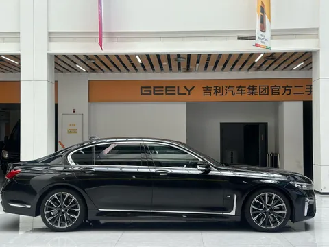 BMW 7-Series