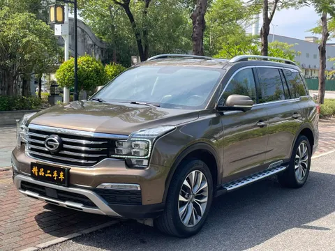 Gac GS8