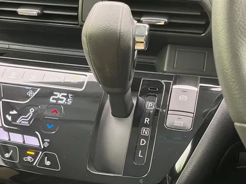 Mitsubishi eK X