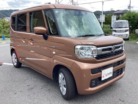 Suzuki Spacia
