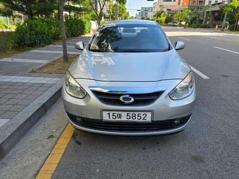Renault SM3