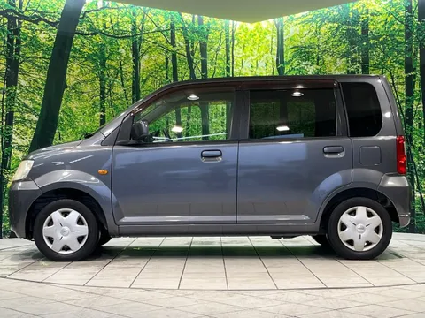Nissan Otti