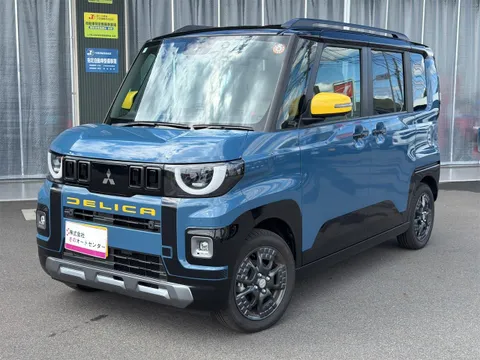 Mitsubishi Delica Mini