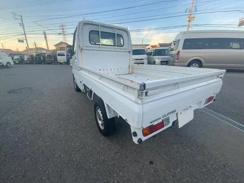 Nissan Clipper Truck