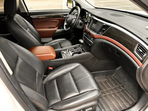 Gac GS8
