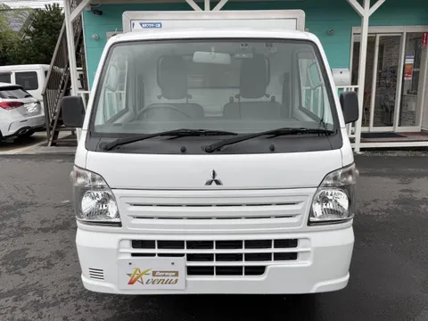 Mitsubishi Minicab Truck