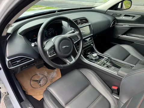 Jaguar XEL