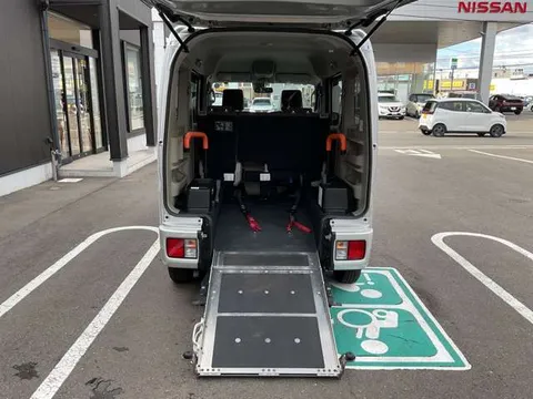 Nissan Clipper Rio