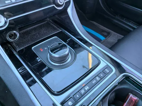 Jaguar XEL