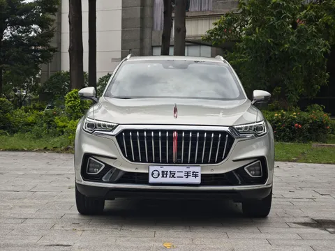 Hongqi HS5
