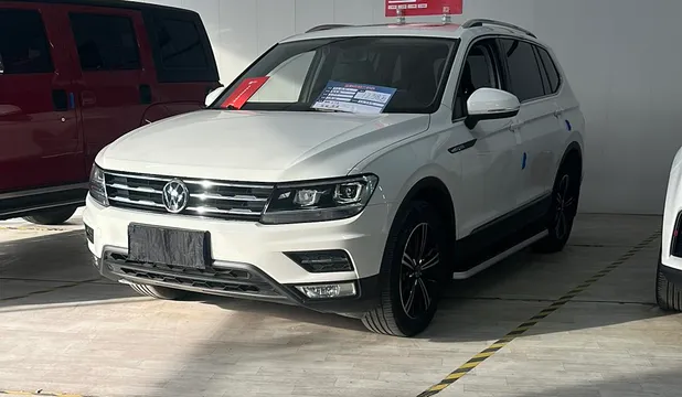 Volkswagen Tiguan L