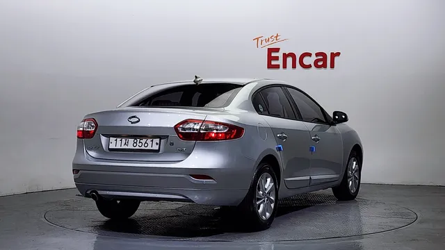 Renault SM3