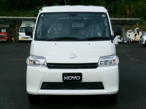 Toyota TownAce Van