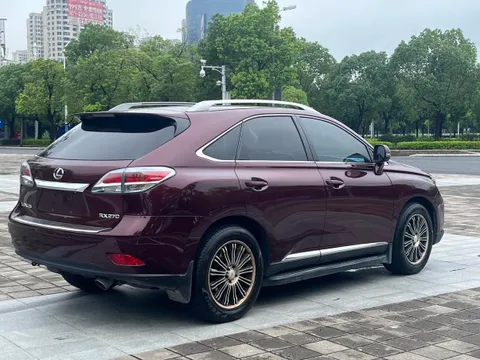 Lexus