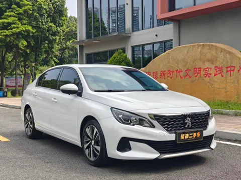 Peugeot 408