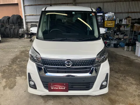 Nissan Dayz Roox