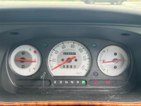 Daihatsu Mira Gino