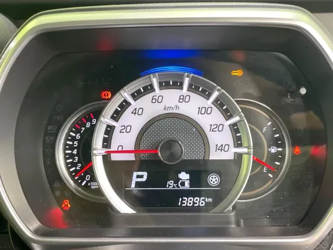 Suzuki Spacia Custom