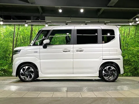 Suzuki Spacia Custom