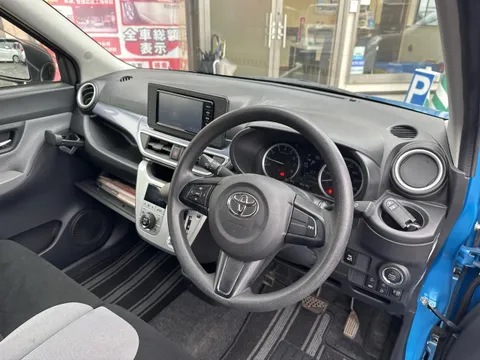 Toyota Pixis Joy