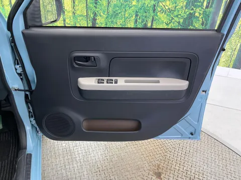 Daihatsu Mira Tocot