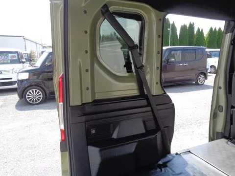 Honda N-VAN Plus Style