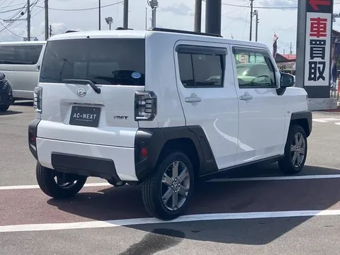 Daihatsu Taft