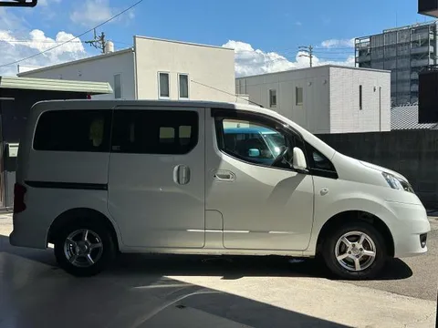 Nissan Vanette