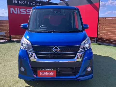 Nissan Dayz Roox
