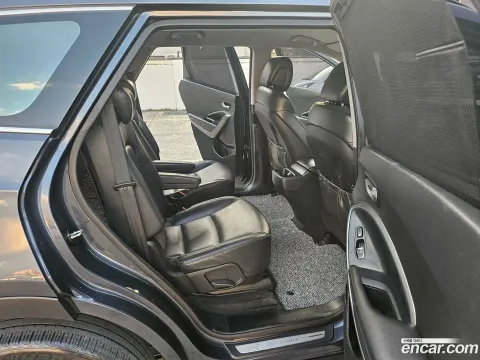 Hyundai Grand Santa Fe (Maxcruz)
