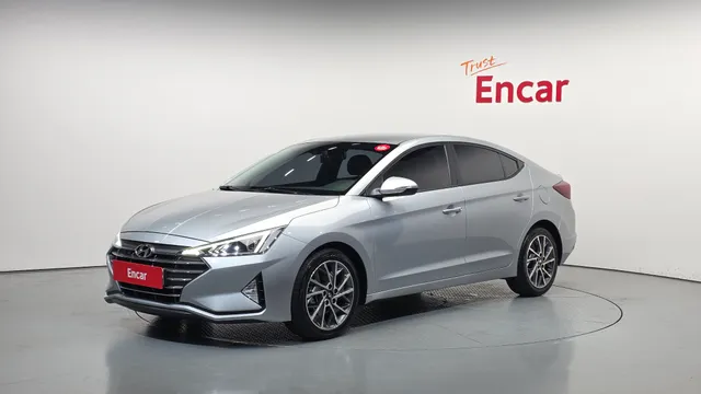 Hyundai Elantra (Avante)