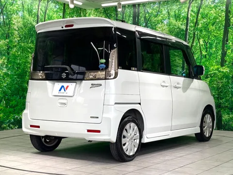 Suzuki Spacia Custom