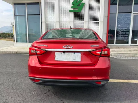 Chery Arrizo 5