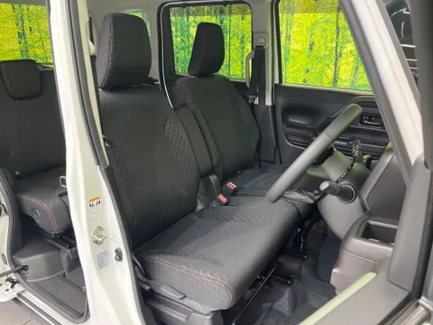 Suzuki Spacia Gear