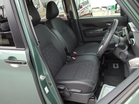 Mitsubishi Delica Mini